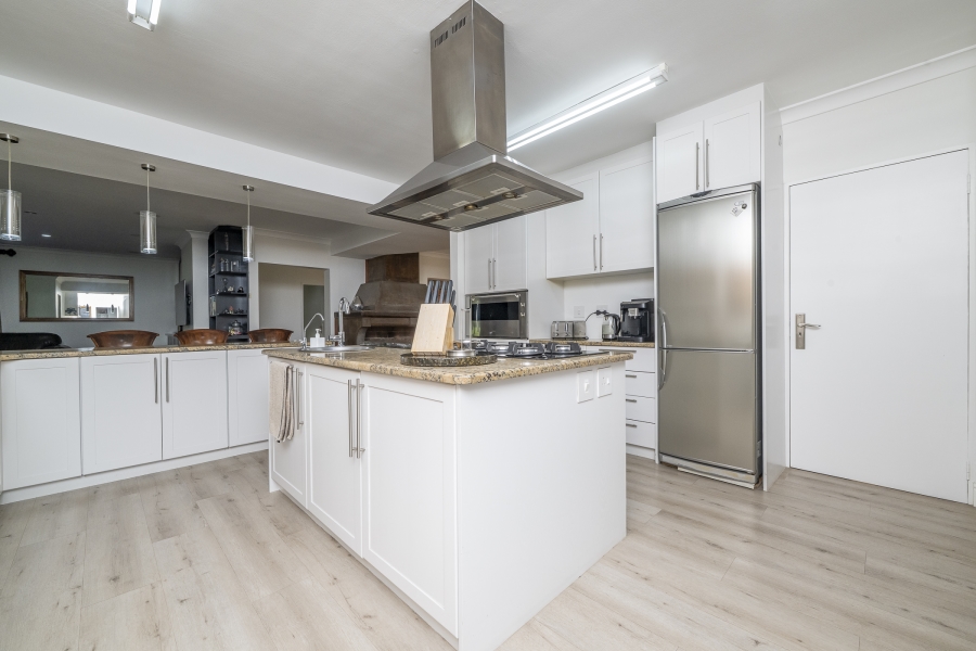 3 Bedroom Property for Sale in Vierlanden Western Cape